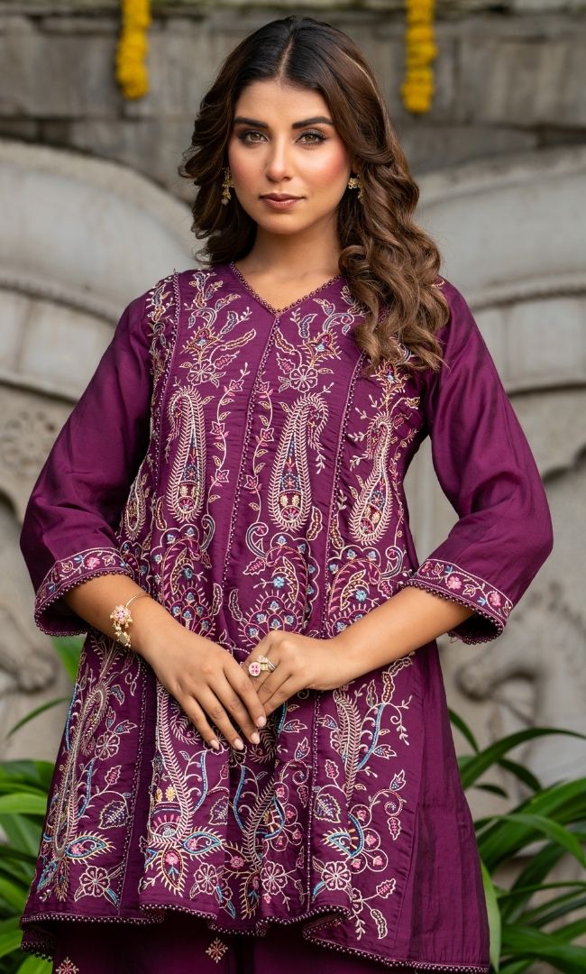 Avira Purple Kurta Set